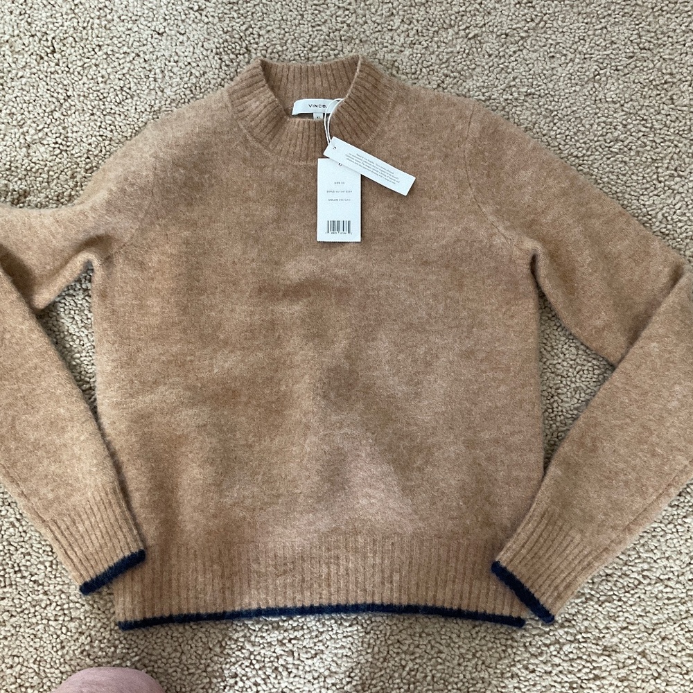 Vince Tipped ALPACA & merino wool crew neck sweater